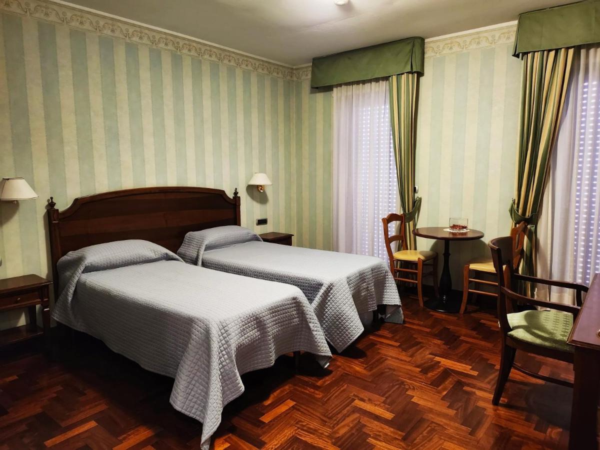 Pretoria Hotel Потенца Екстериор снимка