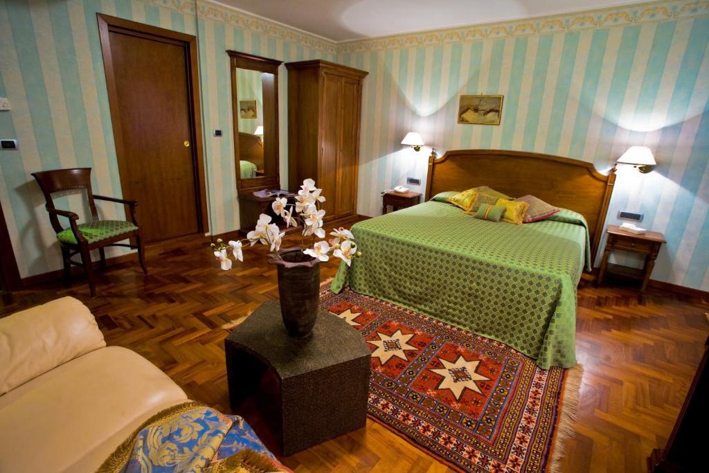 Pretoria Hotel Потенца Екстериор снимка